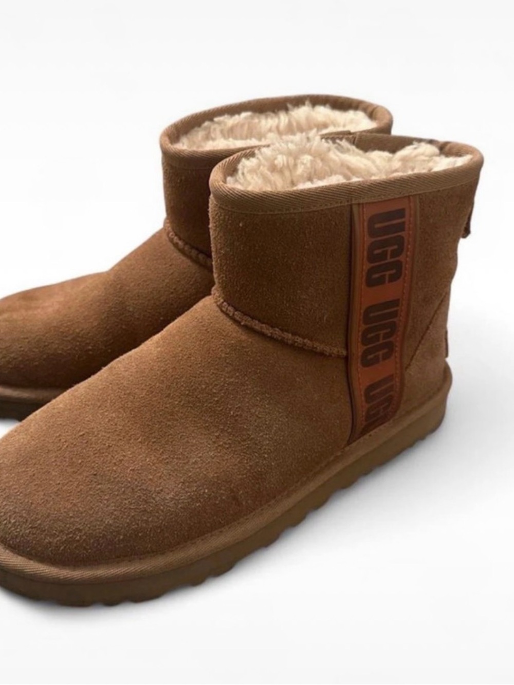 UGG Chestnut Suede Short Shearling Boot